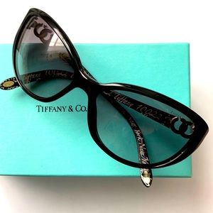 Tiffany & Co 1837 Cat Eye Sunglasses 🌟